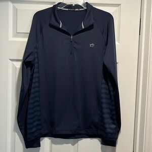 Southern Tide Men’s Quarter Zipped Long Sleeved Performance Shirt Size Medium.